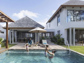 4 Bedroom Villa
