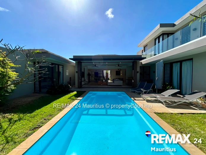 4 Bedroom Villa At Old Mill Pereybere