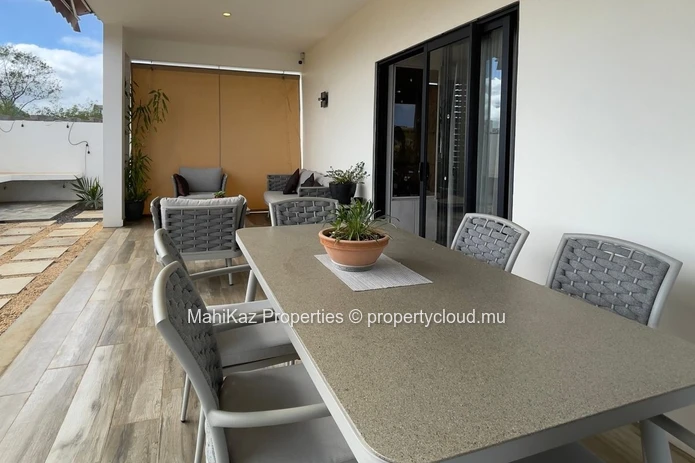 Luxurious Villa for Sale in Jardin d'Anna-2, Flic en Flac, Mauritius