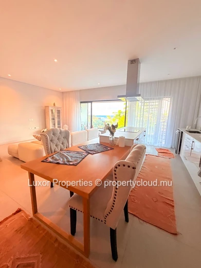 FOR RENT | 3-Bedroom Luxury Penthouse – Pointe aux Canonniers