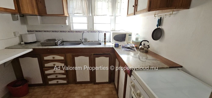 Appartement spacieux de 3 chambres à louer à Curepipe