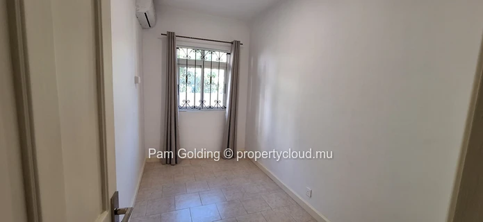 Modern designed 2-bedroom apartment — Sunset Avenue, Flic en Flac