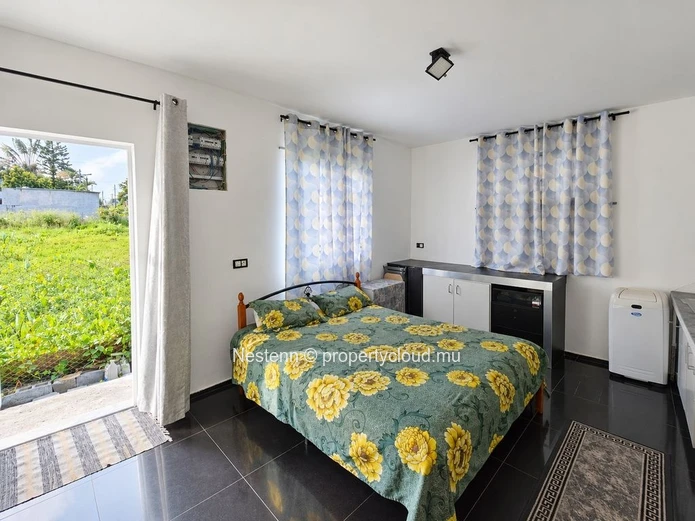 Cozy 3-Bedroom Family House