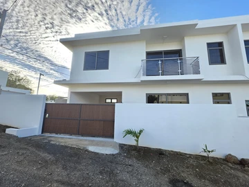 3 Bedroom Townhouse, Duplex