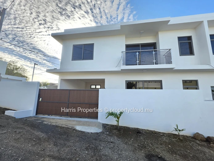 Brand new individual duplex for sale in Grand Baie