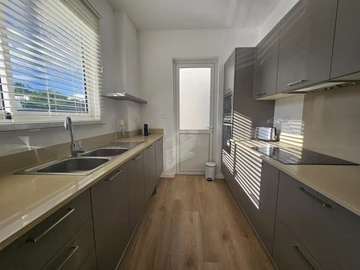 Townhouse, Duplex de 3 Chambres