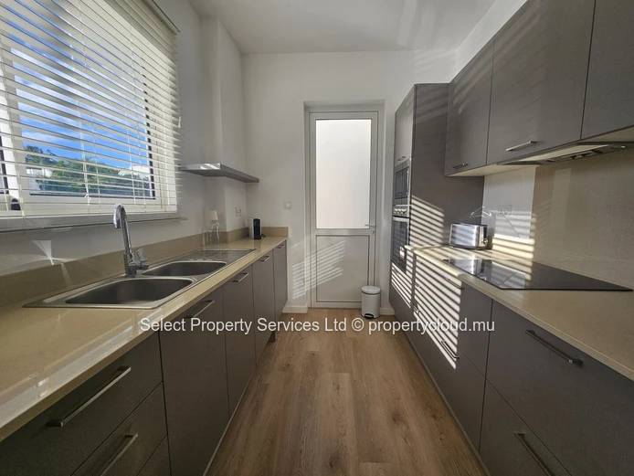 3-Bedroom PDS Townhouse with Private Pool for Sale in Tamarin