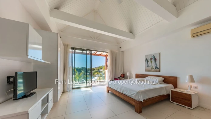 Penthouse RES sur la marina!