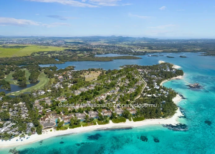 Luxury Villa for Sale in Mauritius – Exclusive Property with Private Beach, Pool and Permanent Residency – Gadait Int...