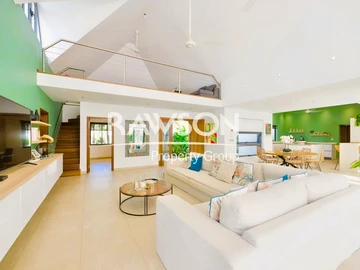 4 Bedroom Villa