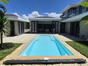 4 Bedroom Villa