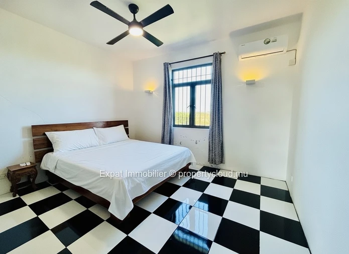 3-Bedroom Flat Overlooking The Garden And Swimming Pool – Near Azuri