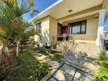 4 Bedroom Villa