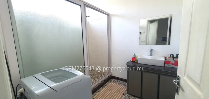 Brand New Fully Furnished 2-Bedrooms Apartment for Rent – Vacoas