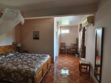 3 Bedroom Building