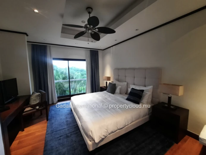 Villa de Luxe avec Vue sur le Golf à Louer à Anahita Beau Champ – 15 000 EUR / mois