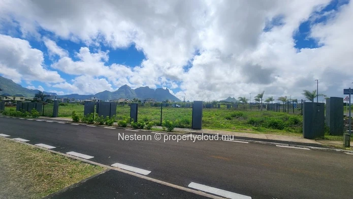 Prime land in l'Avenir 379.11 m² with mountain view situated in the smart city L'avenir St Pierre . Ideal for investm...