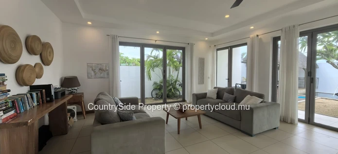 Modern 3-Bedroom Villa with Pool & Bali-Style Retreat in Pointe aux Piments