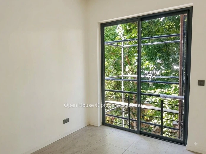 Appartement de 230 m² avec 3 chambres à vendre à Tamarin (Mandat exclusif)