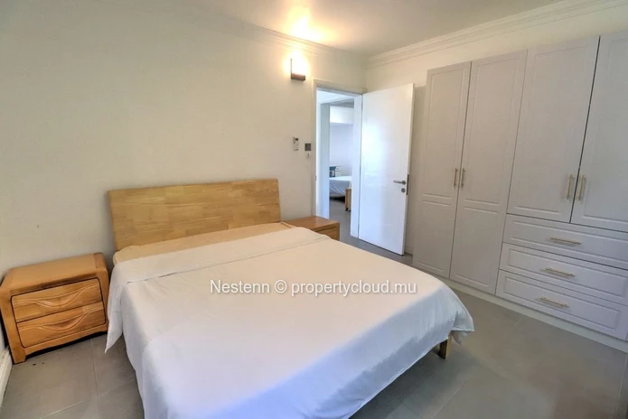 Appartement de 3 chambres récemment rénové à louer à Pointe aux Canonniers