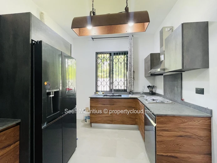 Superbe maison moderne dans un cadre serein et accessible