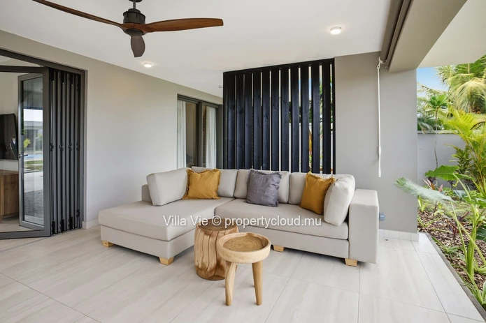 Bois Chandelle - Contemporary 4-bedroom house