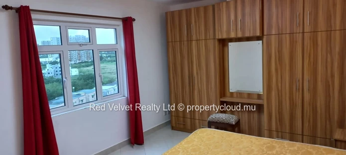 Appartement de 3 chambres à louer à Sodnac, Quatre Bornes