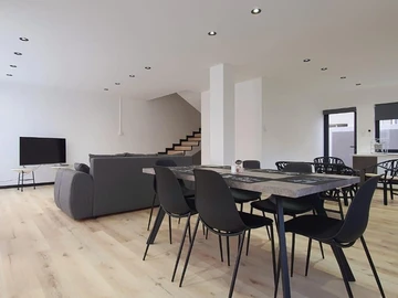 Townhouse, Duplex de 3 Chambres