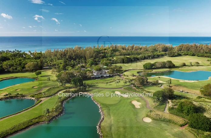 Villa contemporaine de 3 chambres au cœur d’un domaine golfique et balnéaire exclusif