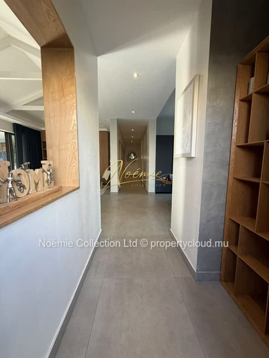 Luxueuse villa à vendre dans une residence sécurisée