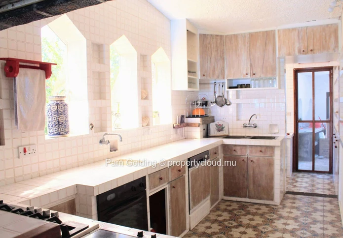 Grand Gaube - Maison à louer - Pam Golding Mauritius
