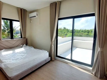 3 Bedroom Townhouse, Duplex