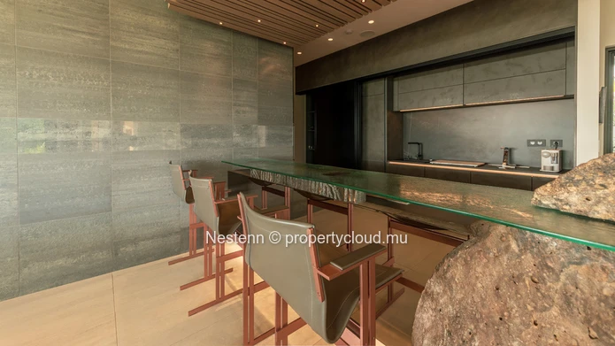 Paradise found: Luxe living 
