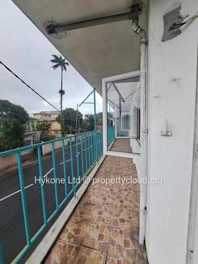 Batiment Commercial En Vente À Vacoas