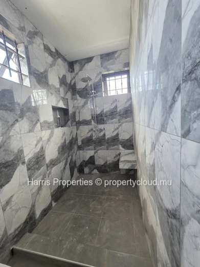 Maison individuelle neuve à vendre à Goodlands