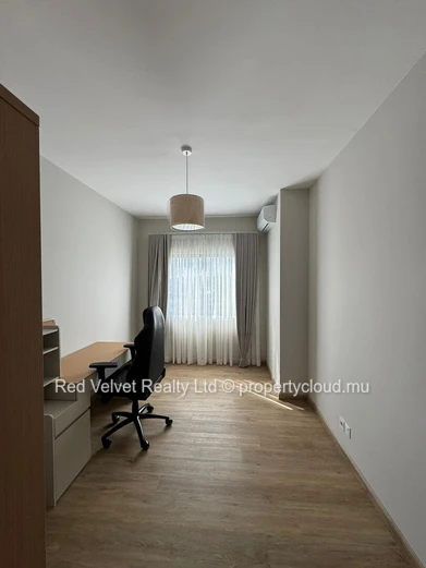 Penthouse de luxe à louer à Sodnac, Quatre Bornes