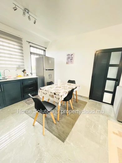 Exclusivité Rare à Pérybère : Appartement de Standing avec Grand Jardin Privé