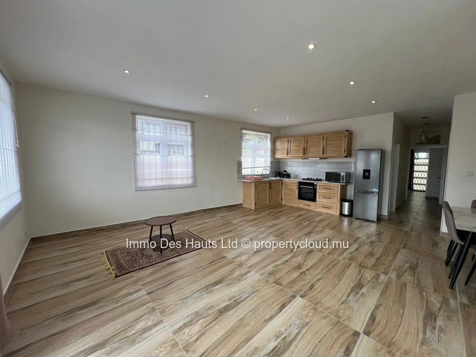 Brand-New Ground Floor Apartment in Forest Side 