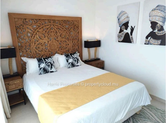 For sale beachfront PENTHOUSE in Pointe aux Piments