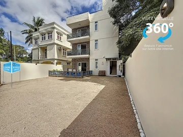 6 Bedroom House