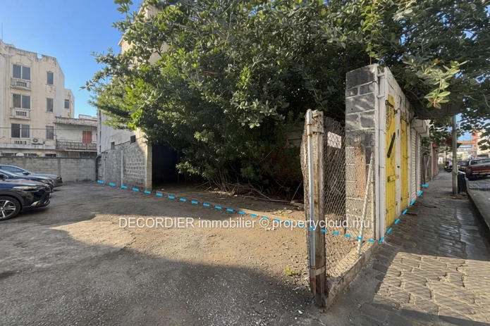 Land for Sale – Port Louis
