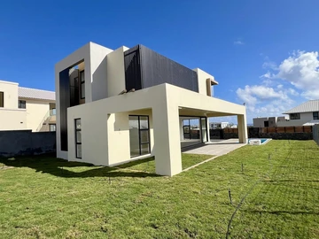 3 Bedroom Villa