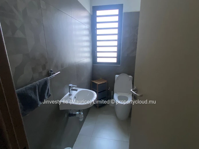 À Vendre — Villa 3 Chambres | Résidence Frangipany