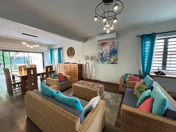 4 Bedroom Villa