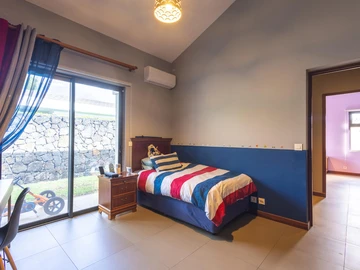 Private 4 Bed Villa just minutes from Bain Boeuf Beach