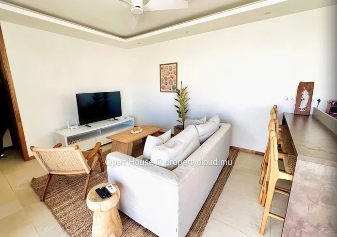 Villa with swimming pool for sale in Mont Mascal, 3 bedrooms