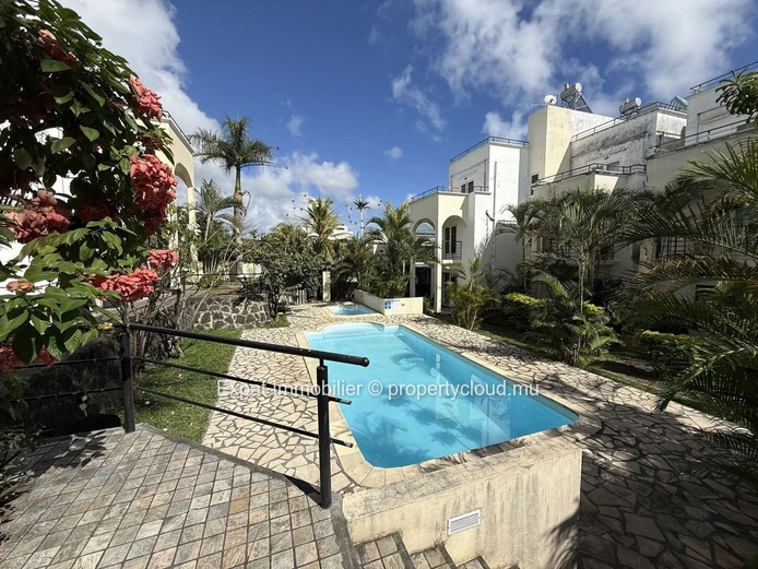 Triplex 3 Chambres En Résidence Sécurisée Avec Piscine – Grand Baie