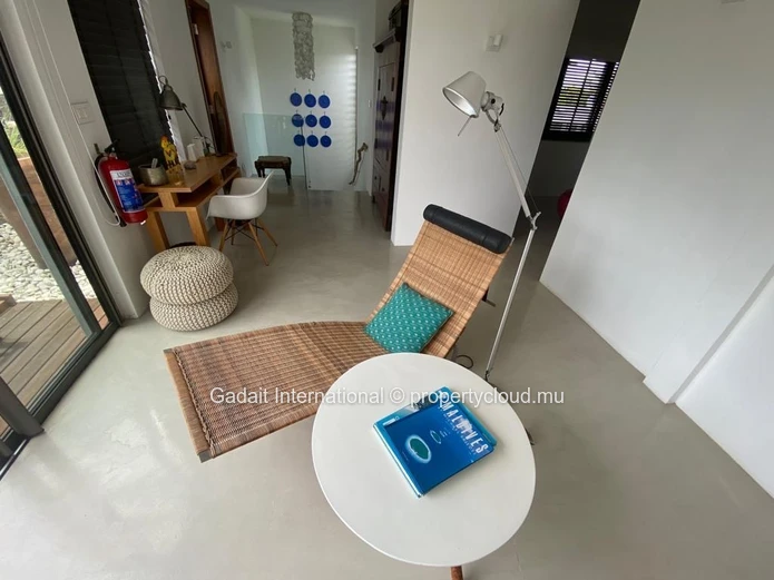 Long-Term Rental in Cap Malheureux – 4-Bedroom Villa with Pool Just Steps from the Sea