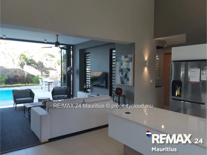 4 Bedroom Villa At Old Mills Pereybere
