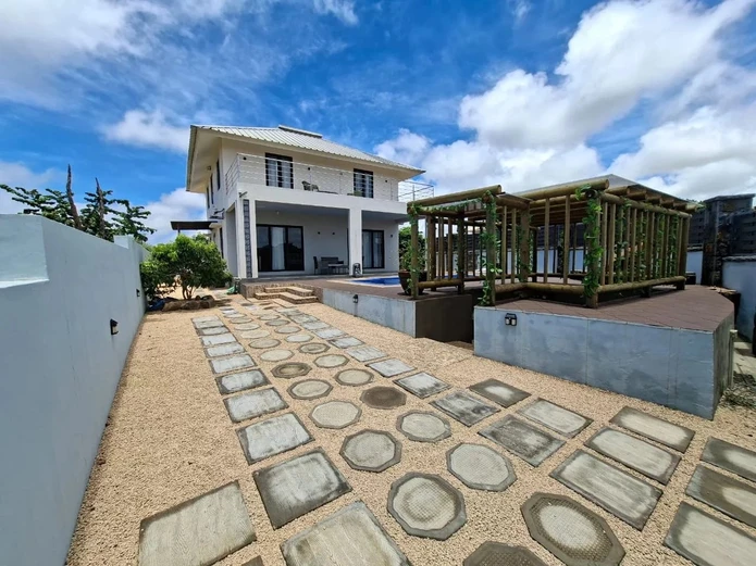 Contemporary Villa for Long-Term Rent in a Secure Estate in Flic en Flac, Mauritius